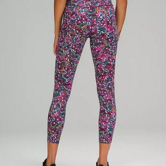 Lululemon Women's Base Pace High-Rise Running Tight 25" NWT size 14 - Picture 5 of 6